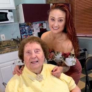 Meet your Posher, Tori